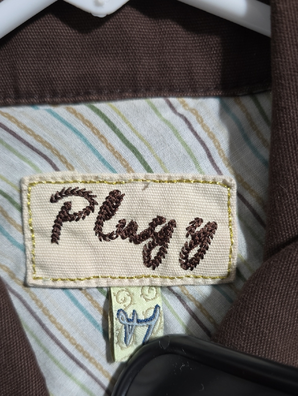 Plugg - Picture 5 of 5